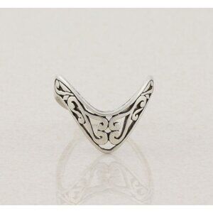 Sterling Silver Filigree Chevron V Ring Size 9